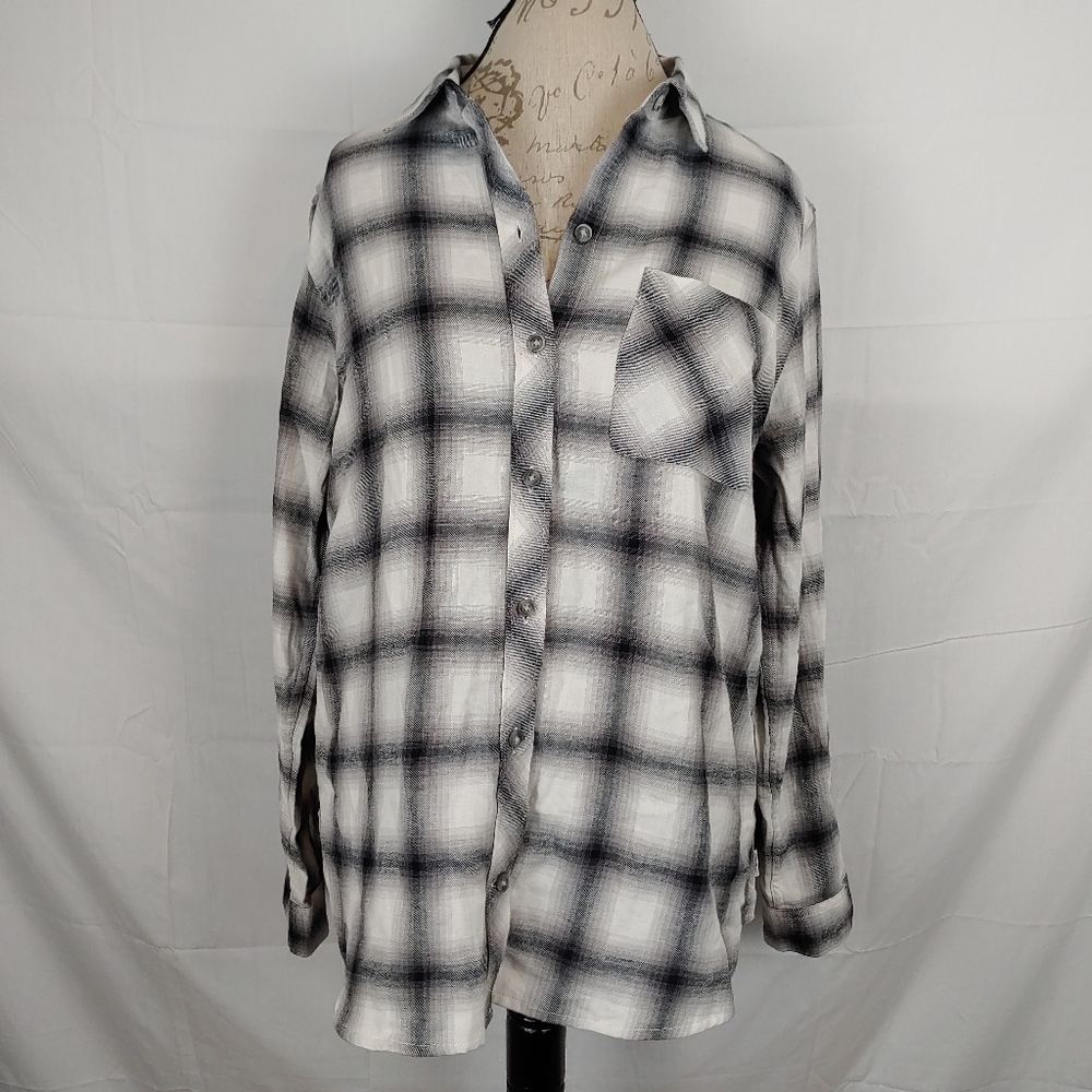 Eddie Bauer Gray & White Forest Flannel Size XL NWT
